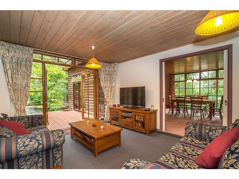 9 Maskells Hill Road, Selby VIC 3159