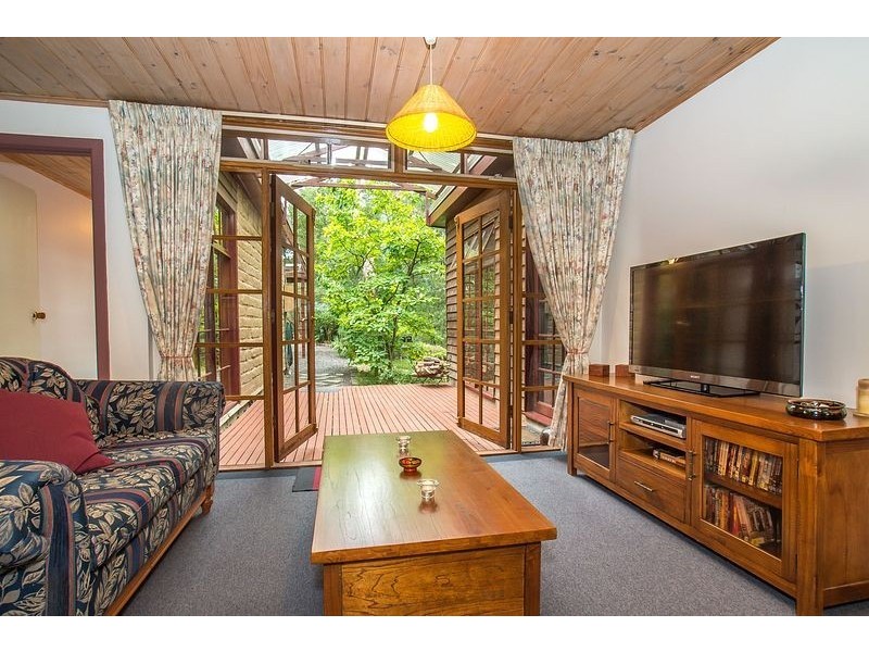 9 Maskells Hill Road, Selby VIC 3159