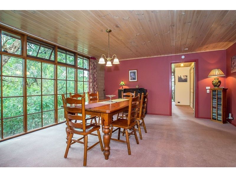 9 Maskells Hill Road, Selby VIC 3159