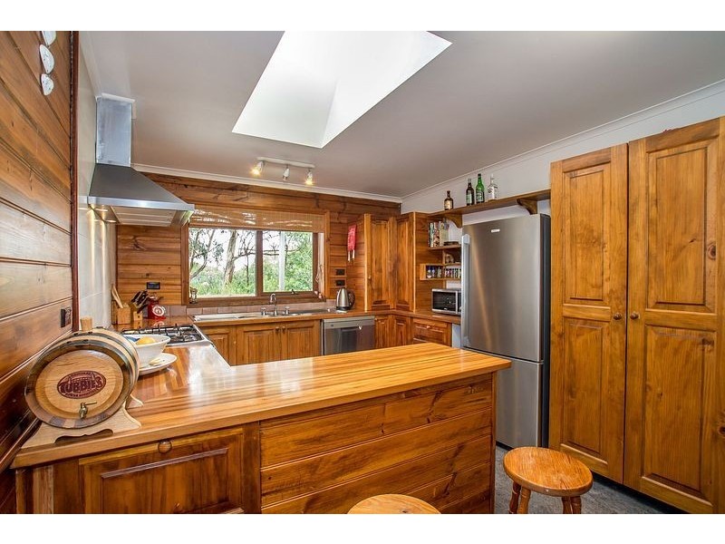 9 Maskells Hill Road, Selby VIC 3159