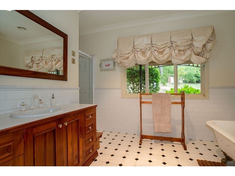 2 Licence Road, Belgrave South VIC 3160