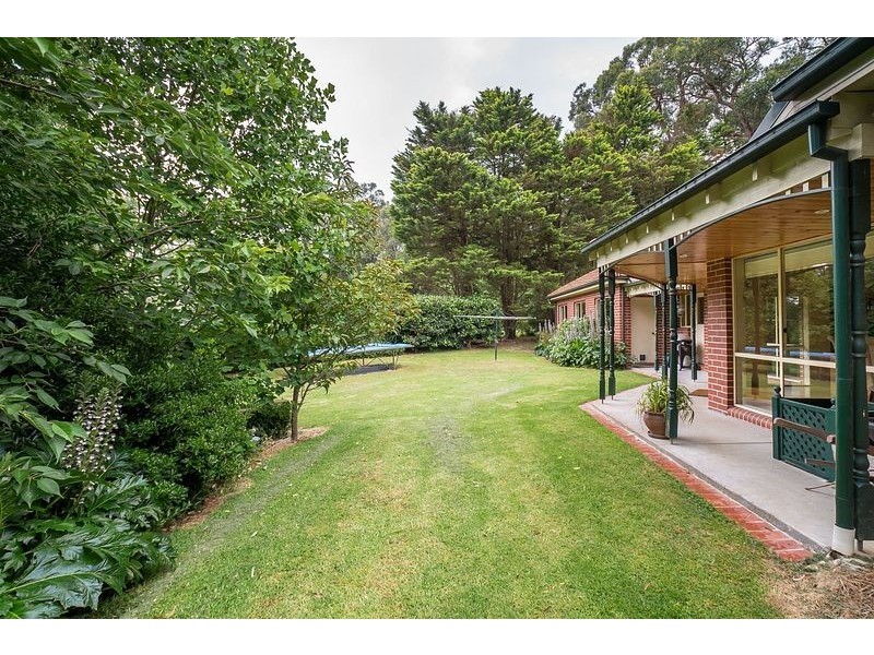 2 Licence Road, Belgrave South VIC 3160