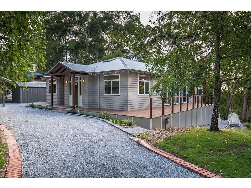 28 The Serpentine, Tecoma VIC 3160