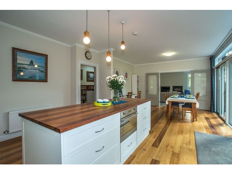 28 The Serpentine, Tecoma VIC 3160