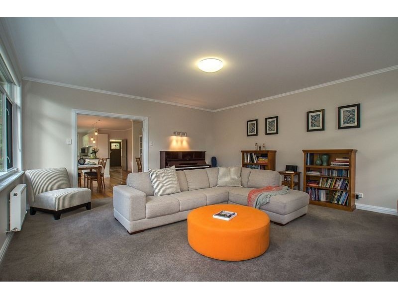 28 The Serpentine, Tecoma VIC 3160