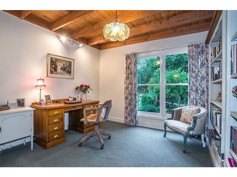 45 Temple Road, Selby VIC 3159