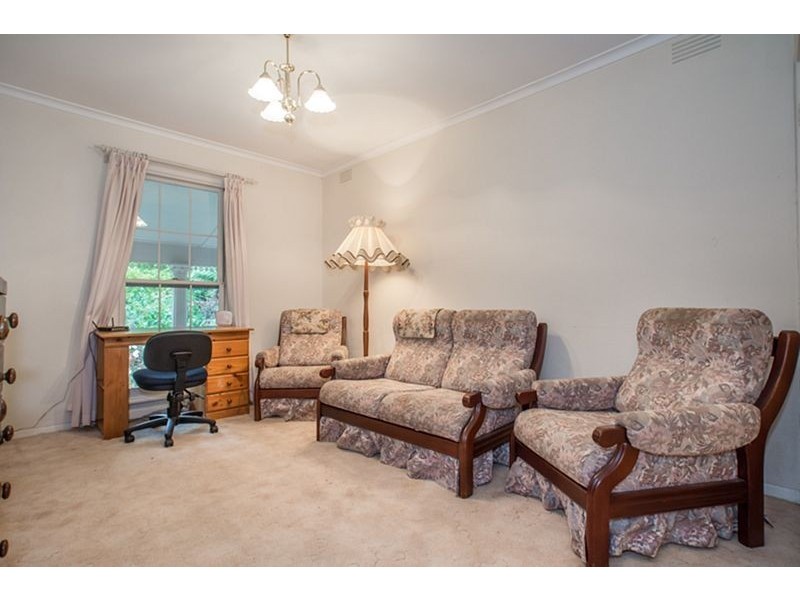 38 Blackwood Street, Tecoma VIC 3160