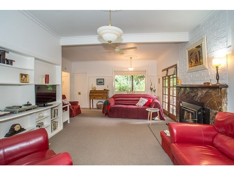 125 Monbulk Road, Kallista VIC 3791