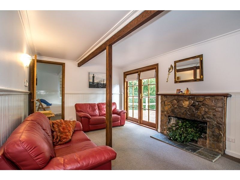 125 Monbulk Road, Kallista VIC 3791