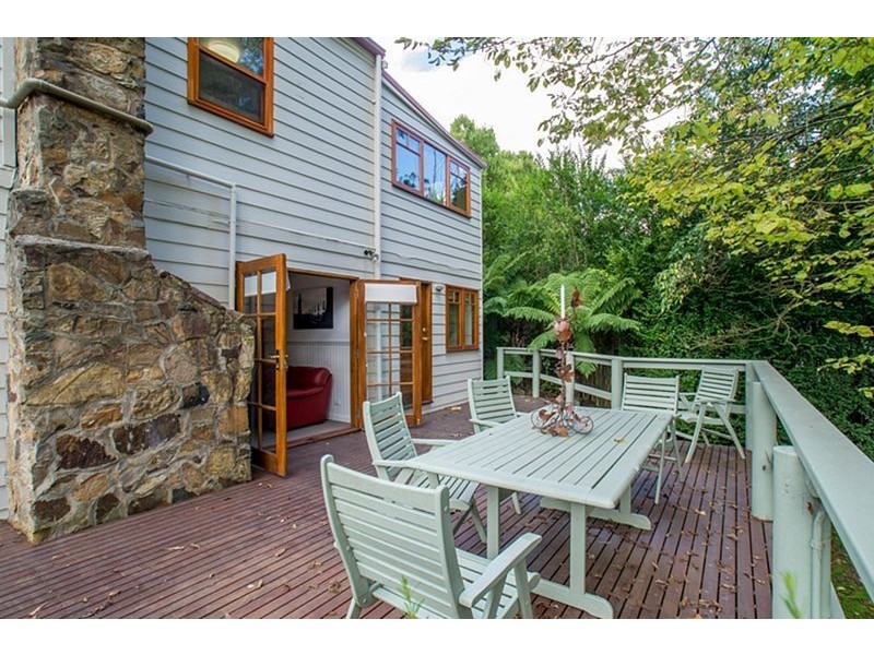 125 Monbulk Road, Kallista VIC 3791