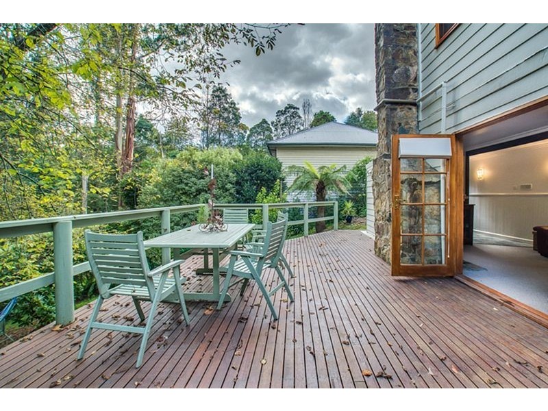 125 Monbulk Road, Kallista VIC 3791