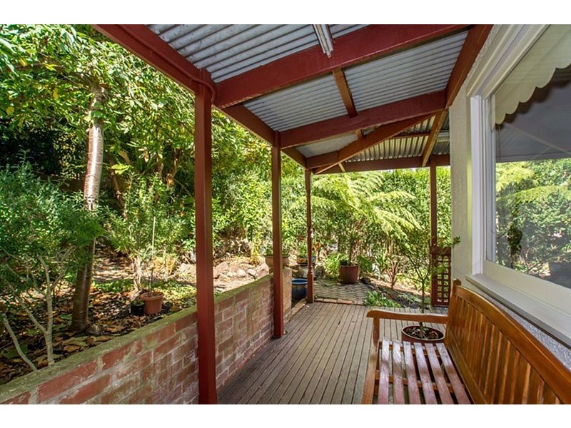 125 Monbulk Road, Kallista VIC 3791