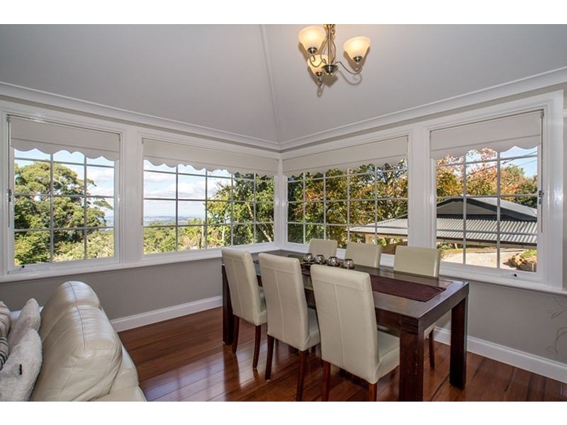 7 Victoria Grove, Ferny Creek VIC 3786