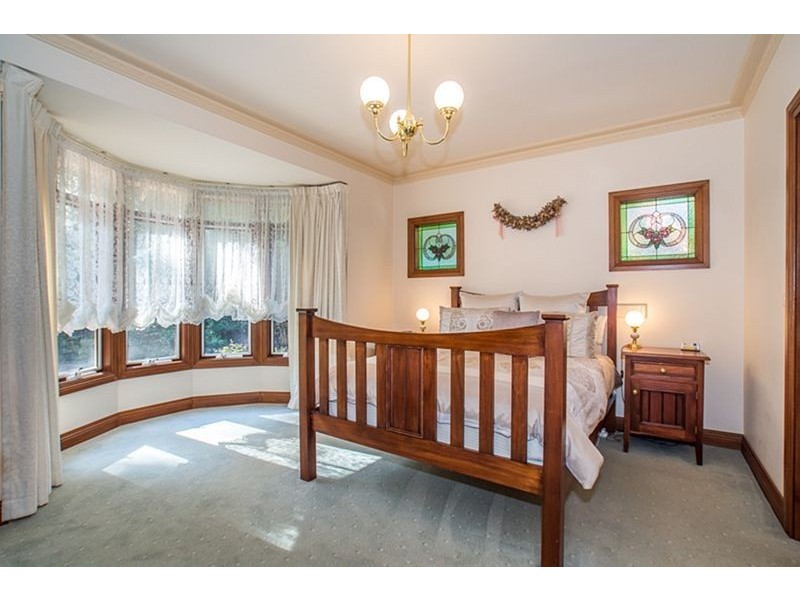 18 Menzies Road, Menzies Creek VIC 3159