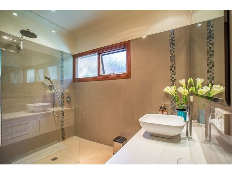 18 Menzies Road, Menzies Creek VIC 3159