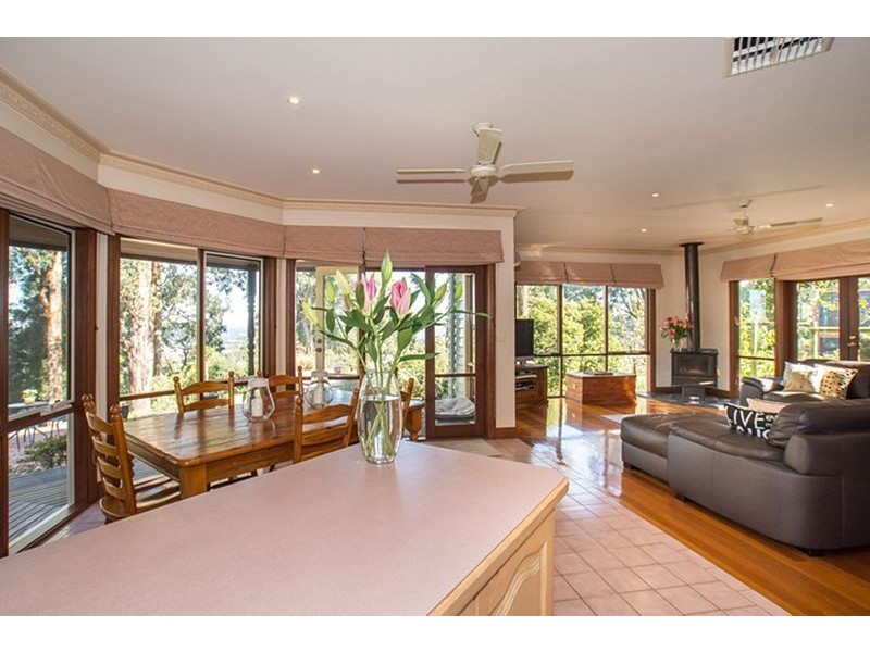 18 Menzies Road, Menzies Creek VIC 3159