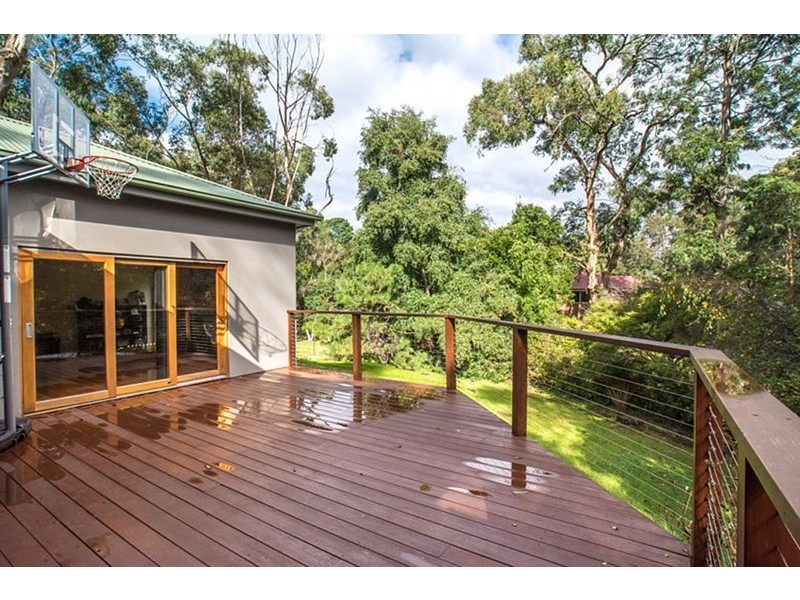 54 Leonard Street, Upwey VIC 3158