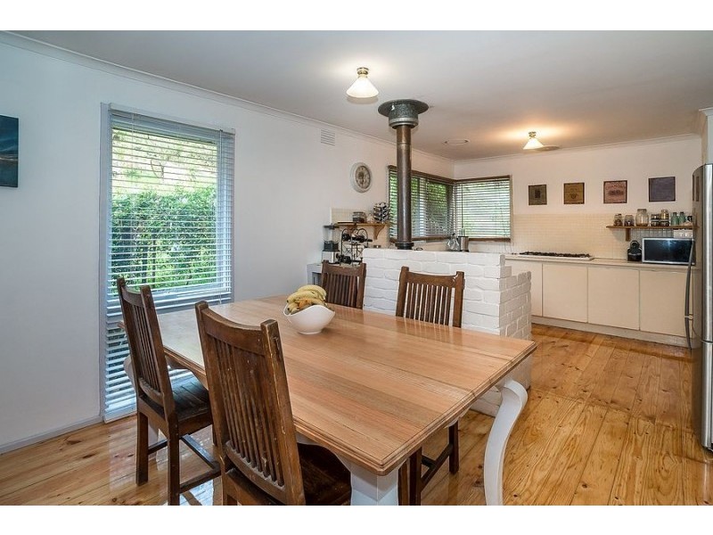 9 Arbor Avenue, Belgrave VIC 3160