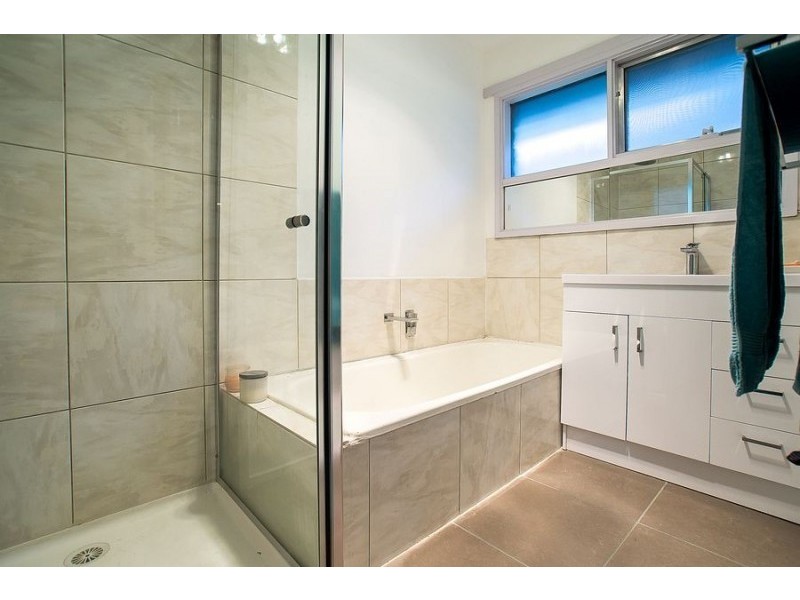 9 Arbor Avenue, Belgrave VIC 3160