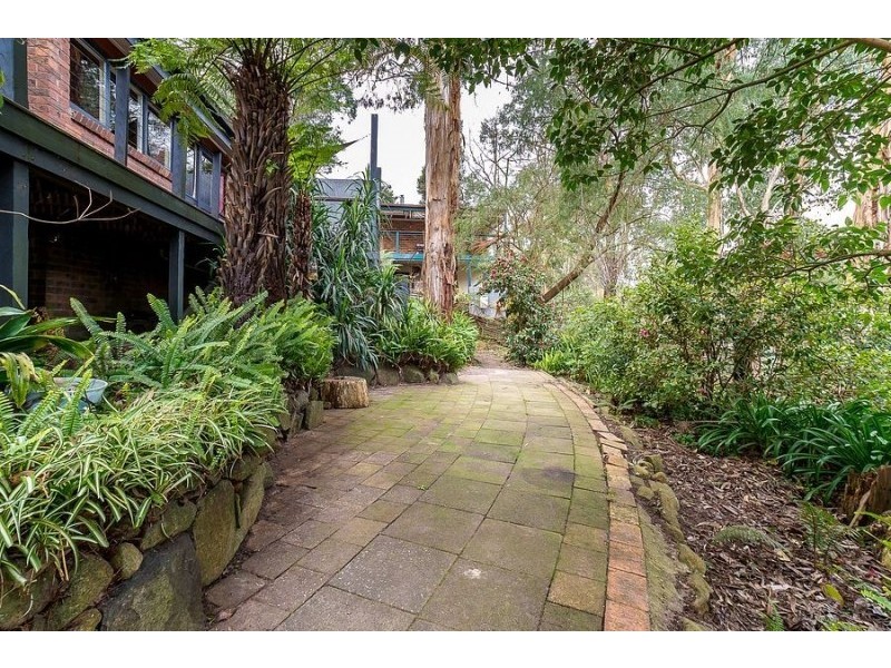 2 Hardham Street, Belgrave VIC 3160