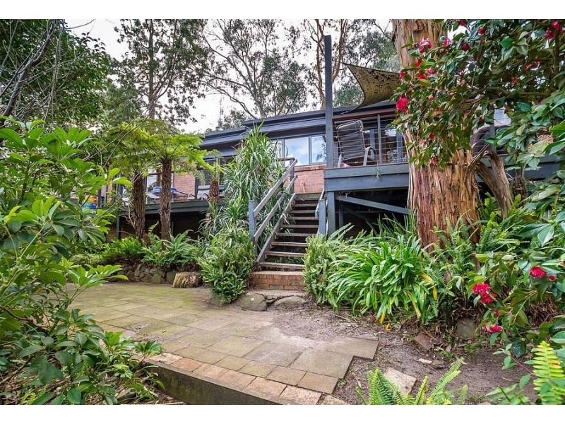2 Hardham Street, Belgrave VIC 3160