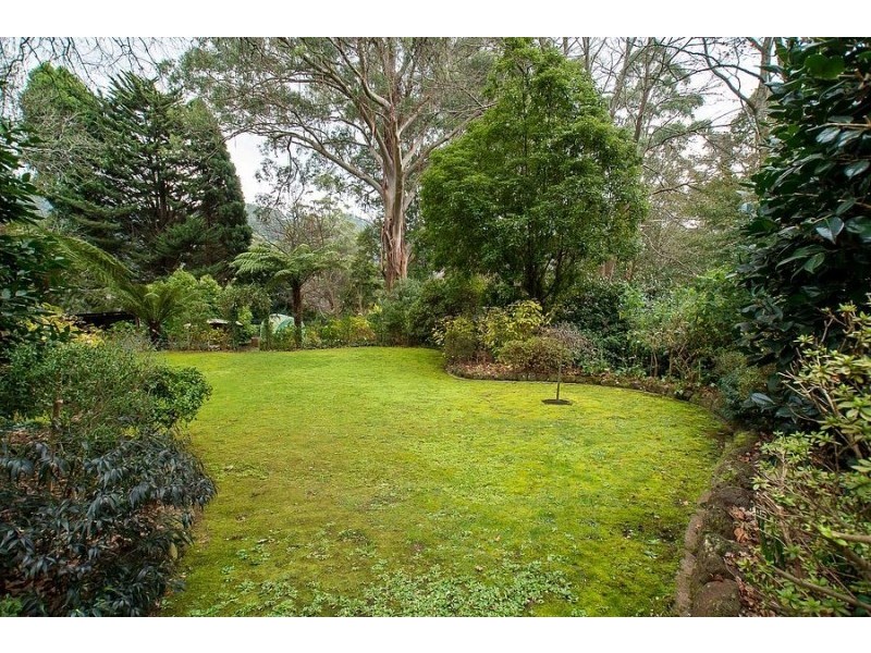 5 Norton Road, Kallista VIC 3791
