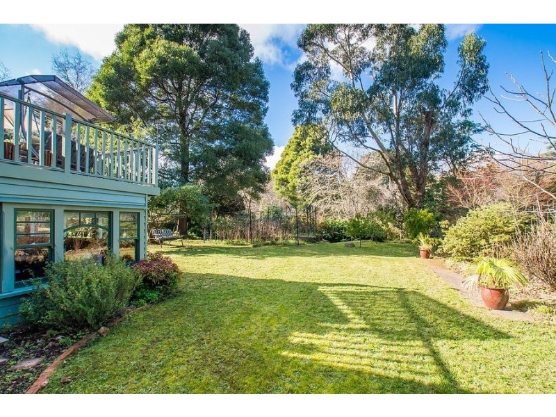 4 Hill Street, Ferny Creek VIC 3786