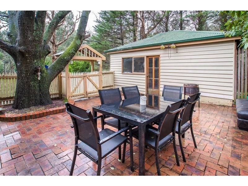 28 McNicol Road, Belgrave VIC 3160