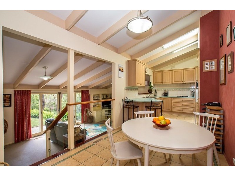 23 Heath Road, Belgrave Heights VIC 3160