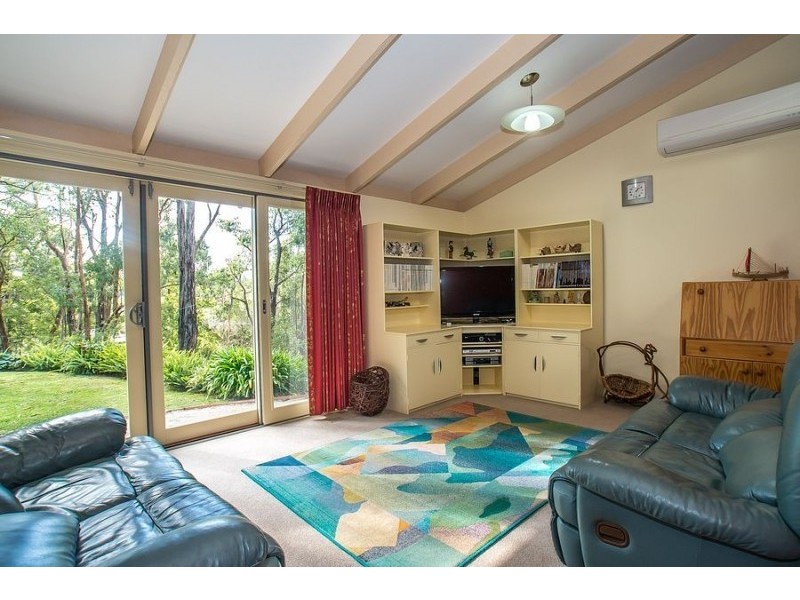 23 Heath Road, Belgrave Heights VIC 3160