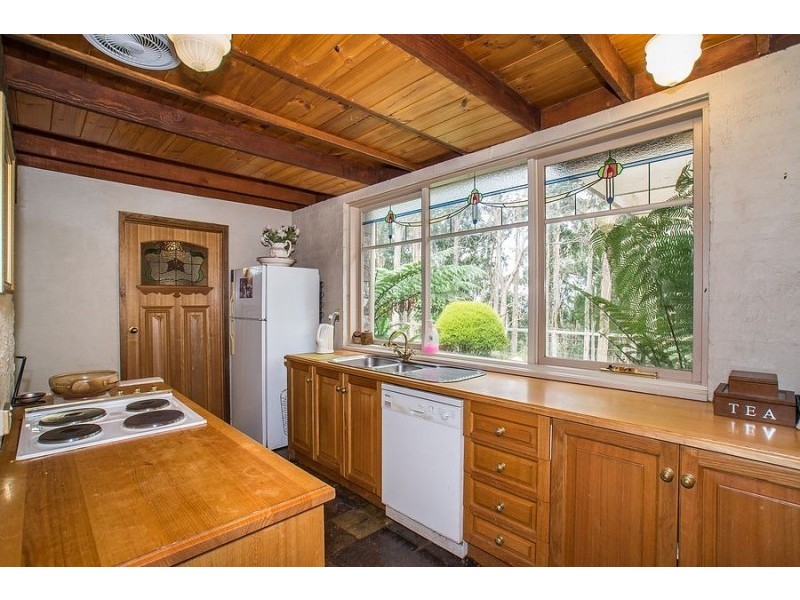 13 Grandview Grove, Menzies Creek VIC 3159