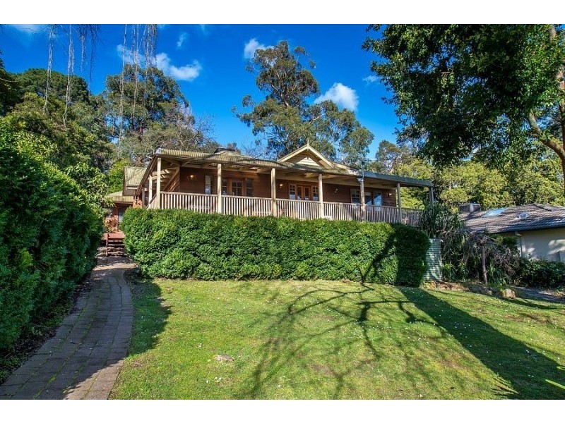 4 Rose Street, Tecoma VIC 3160