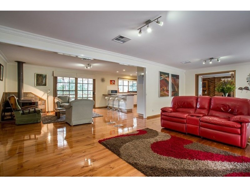 10 Maple Avenue, Belgrave VIC 3160