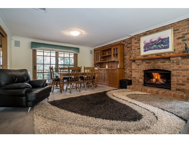 10 Maple Avenue, Belgrave VIC 3160