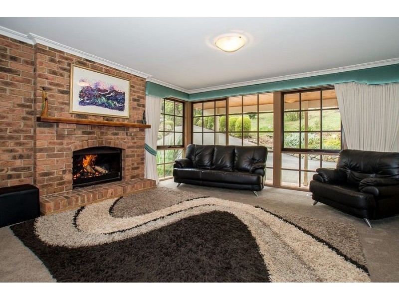 10 Maple Avenue, Belgrave VIC 3160