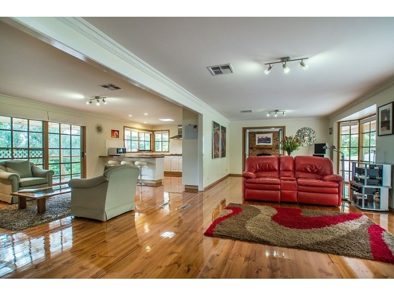 10 Maple Avenue, Belgrave VIC 3160