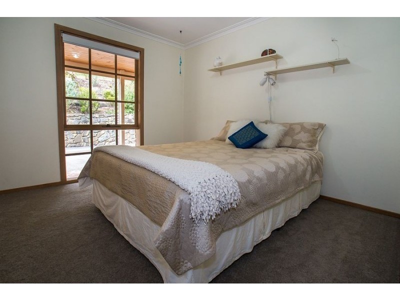 10 Maple Avenue, Belgrave VIC 3160