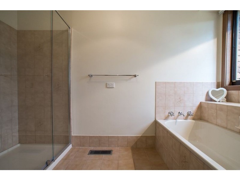 10 Maple Avenue, Belgrave VIC 3160