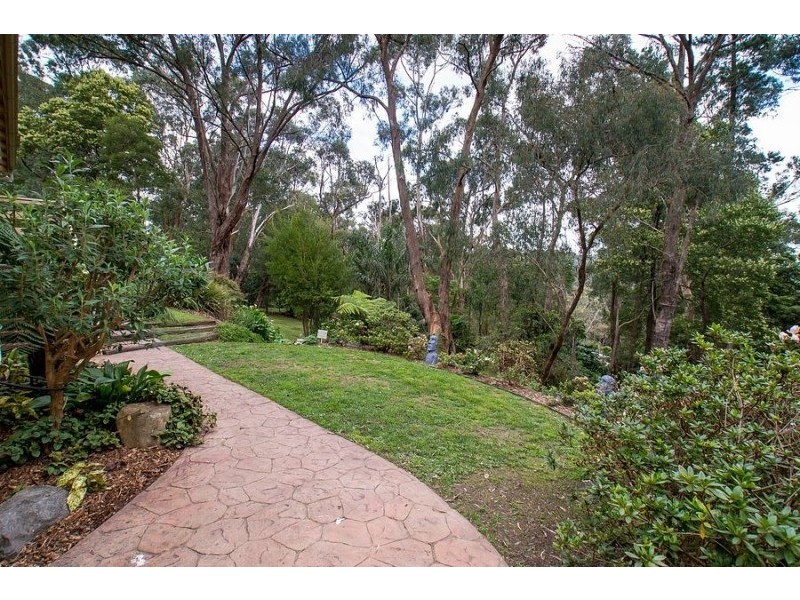 10 Maple Avenue, Belgrave VIC 3160