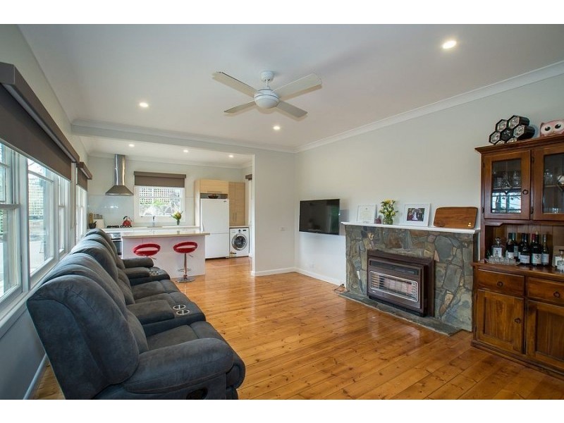 17 Kemp Street, Upwey VIC 3158