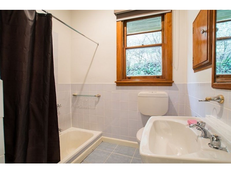 17 Kemp Street, Upwey VIC 3158