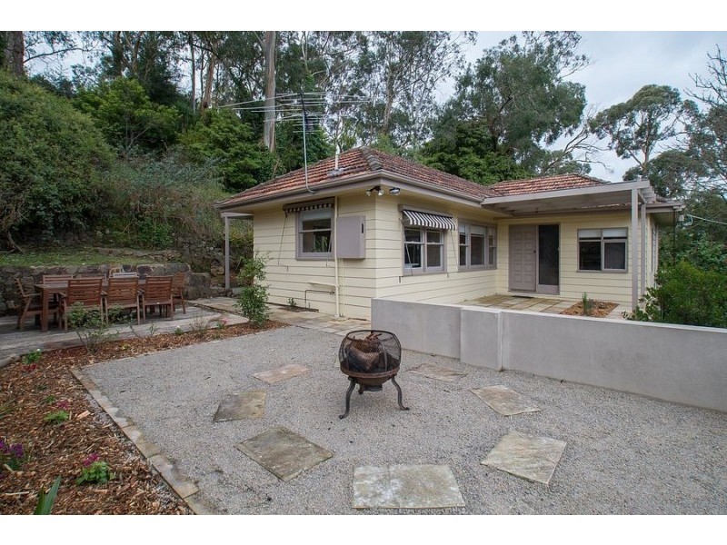 17 Kemp Street, Upwey VIC 3158