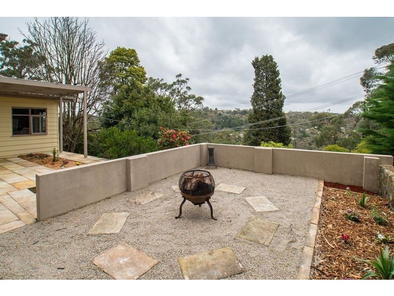 17 Kemp Street, Upwey VIC 3158