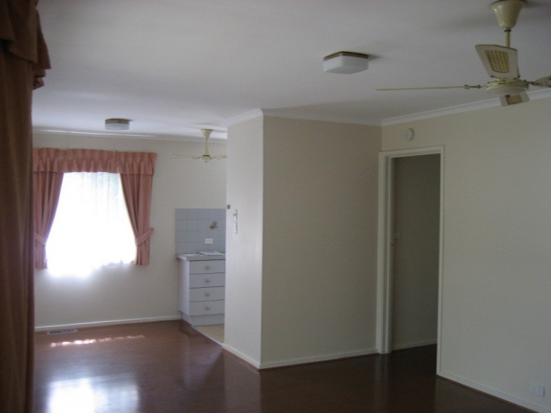 1/3 Bowen Street, Ferntree Gully VIC 3156