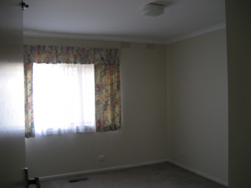 1/3 Bowen Street, Ferntree Gully VIC 3156