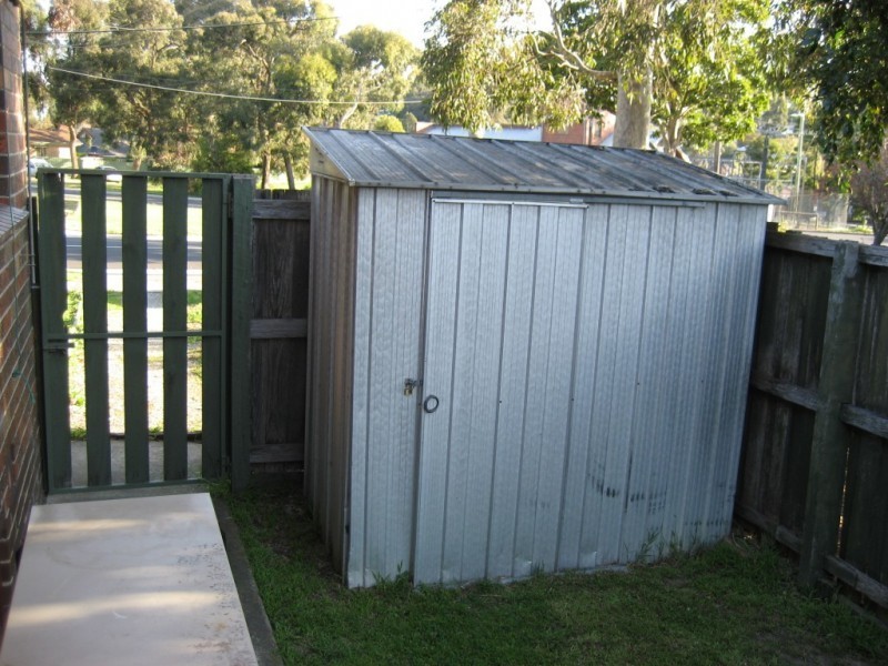 1/3 Bowen Street, Ferntree Gully VIC 3156