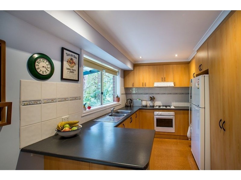 33 Mast Gully Road, Upwey VIC 3158