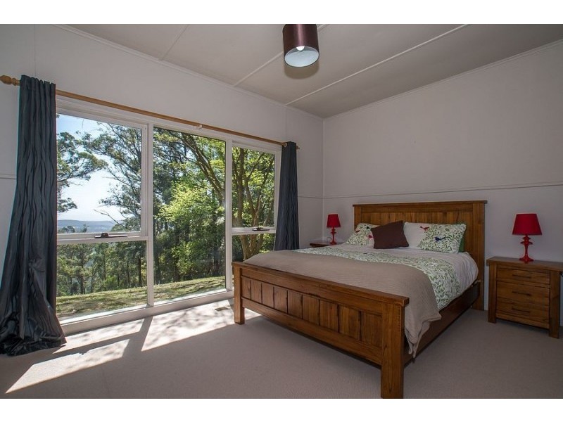 5 Ridge Road, Kallista VIC 3791