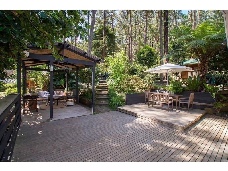 2 Thomas Street, Selby VIC 3159