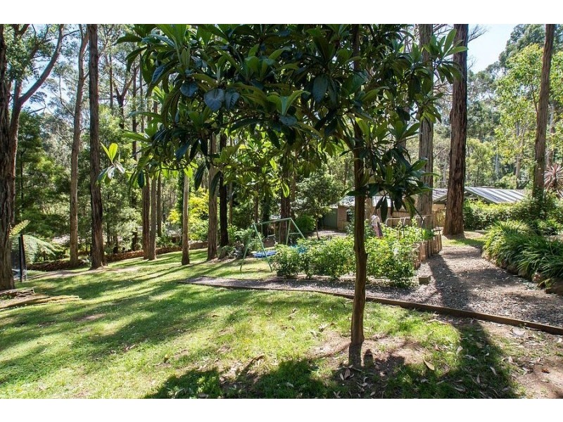 2 Thomas Street, Selby VIC 3159